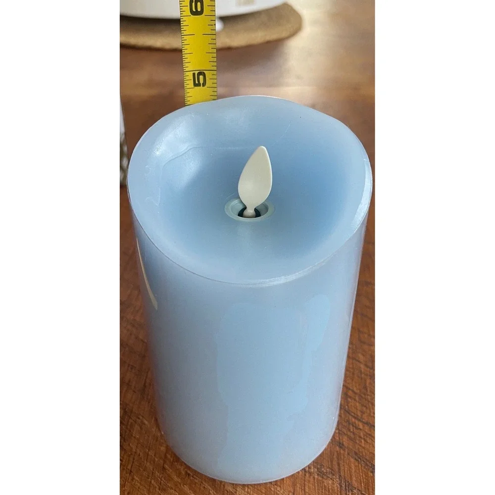Luminara Blue Flameless Pillar Candle Real Flame Effect Timer LU5401 3x5